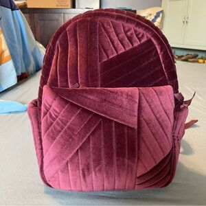 VERA BRADLEY NWT Small Backpack Quilted Velvet Color Raisin w/Paisley Interior